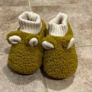 Toddler comfy home slippers